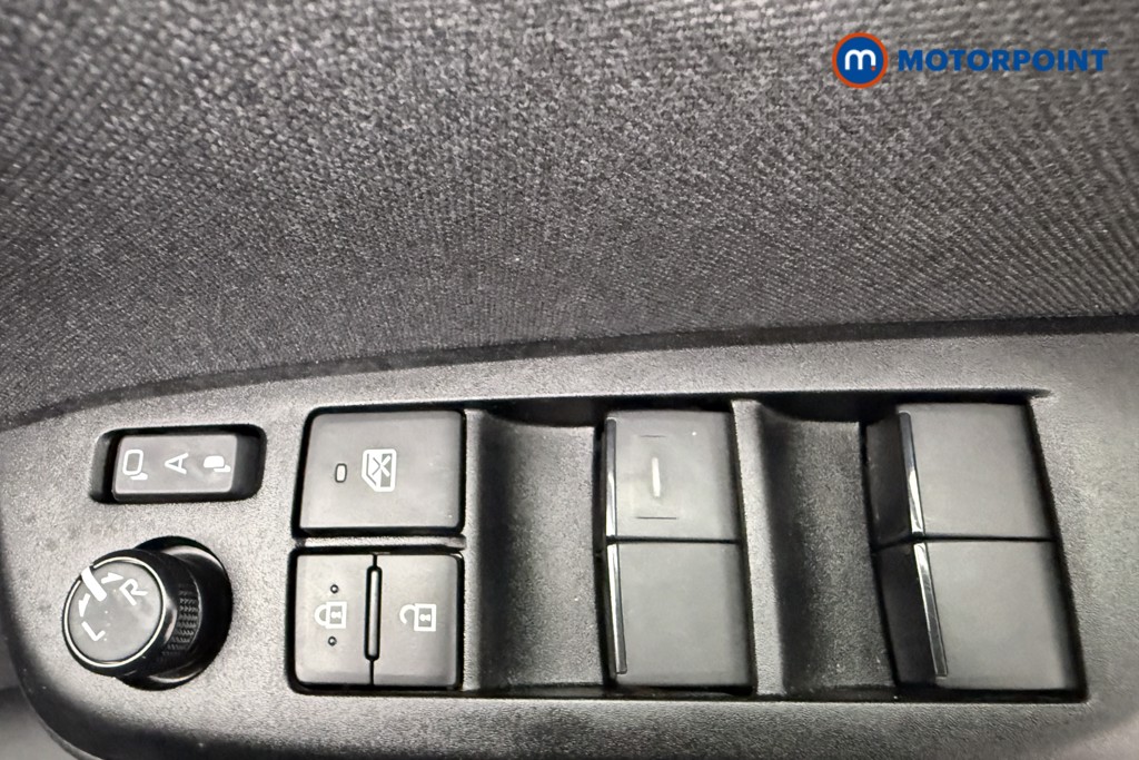 Used Toyota Yaris Cross 2024 for sale - 78067669: Photo 27