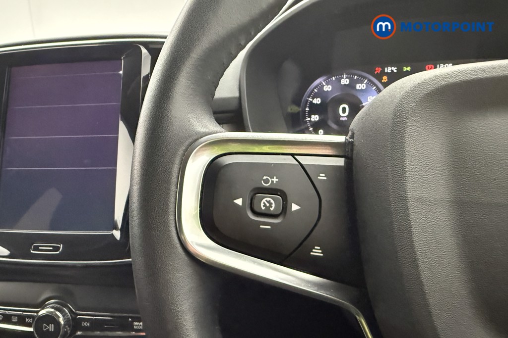 Used Volvo XC40 2021 for sale - 77152307: Photo 15