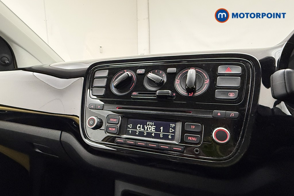 Used Volkswagen up! 2016 for sale - 77763936: Photo 15