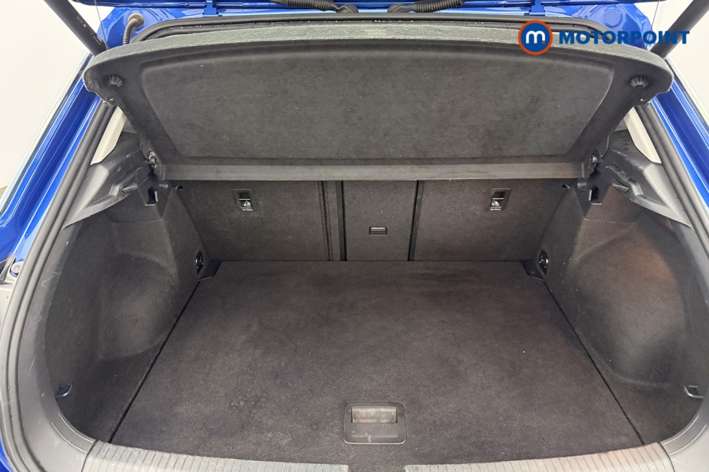 Used Volkswagen T-Roc 2021 for sale - 76545668: Photo 11