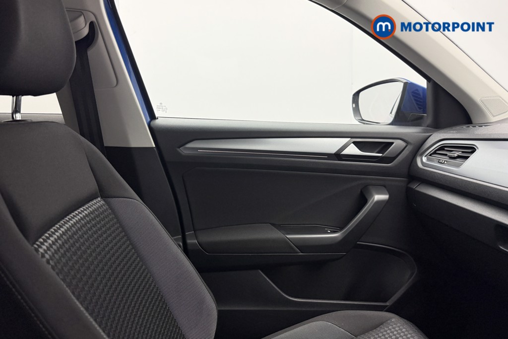 Used Volkswagen T-Roc 2021 for sale - 76545668: Photo 19