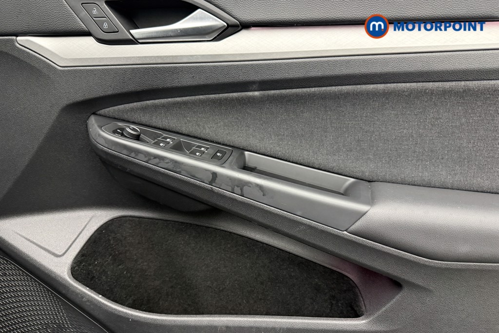 Used Volkswagen Golf 2023 for sale - 76394683: Photo 26