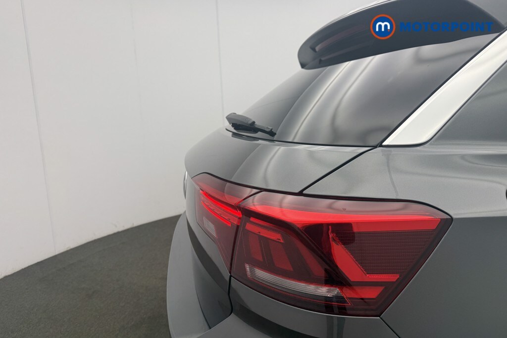 Used Volkswagen T-Roc 2021 for sale - 77570810: Photo 35