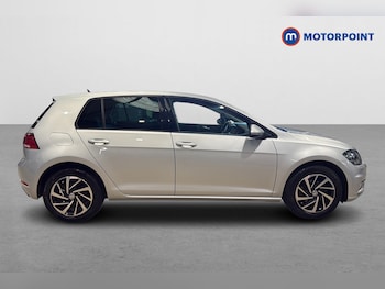 Used Volkswagen Golf 2019 for sale - 78838884: Photo