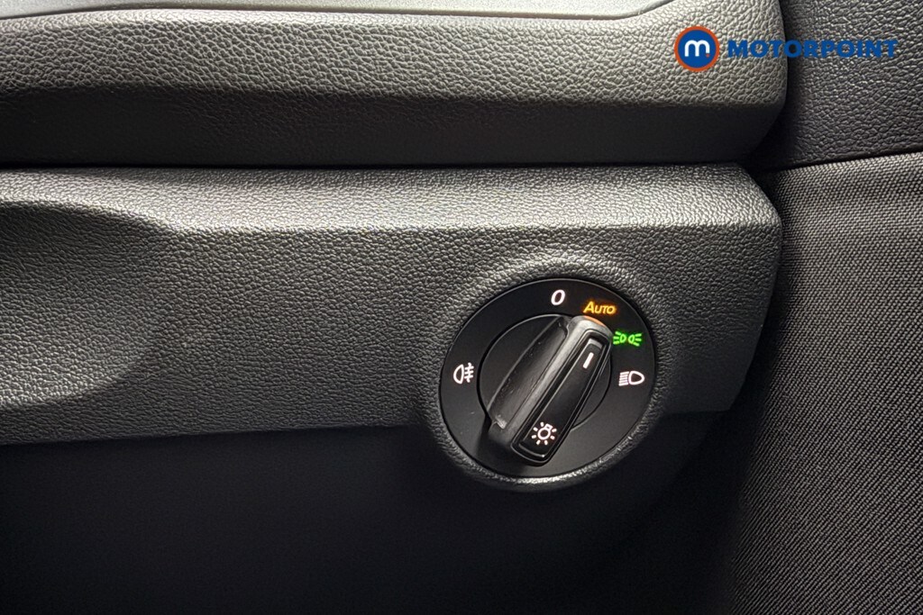 Used Volkswagen T-Roc for sale - 77516821: Photo 23