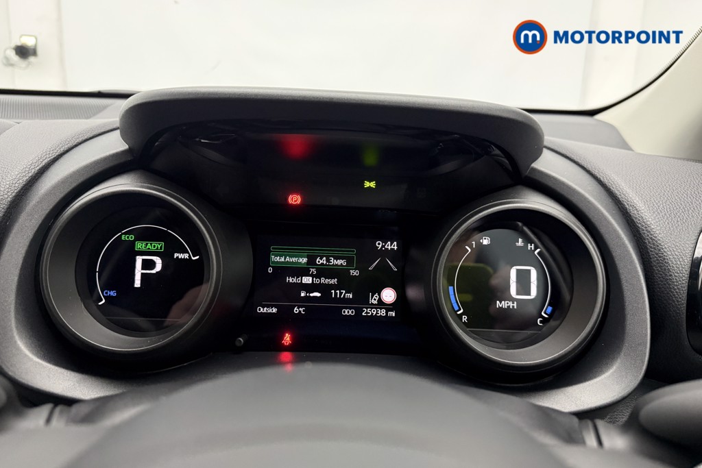 Used Toyota Yaris 2022 for sale - 76638320: Photo 13