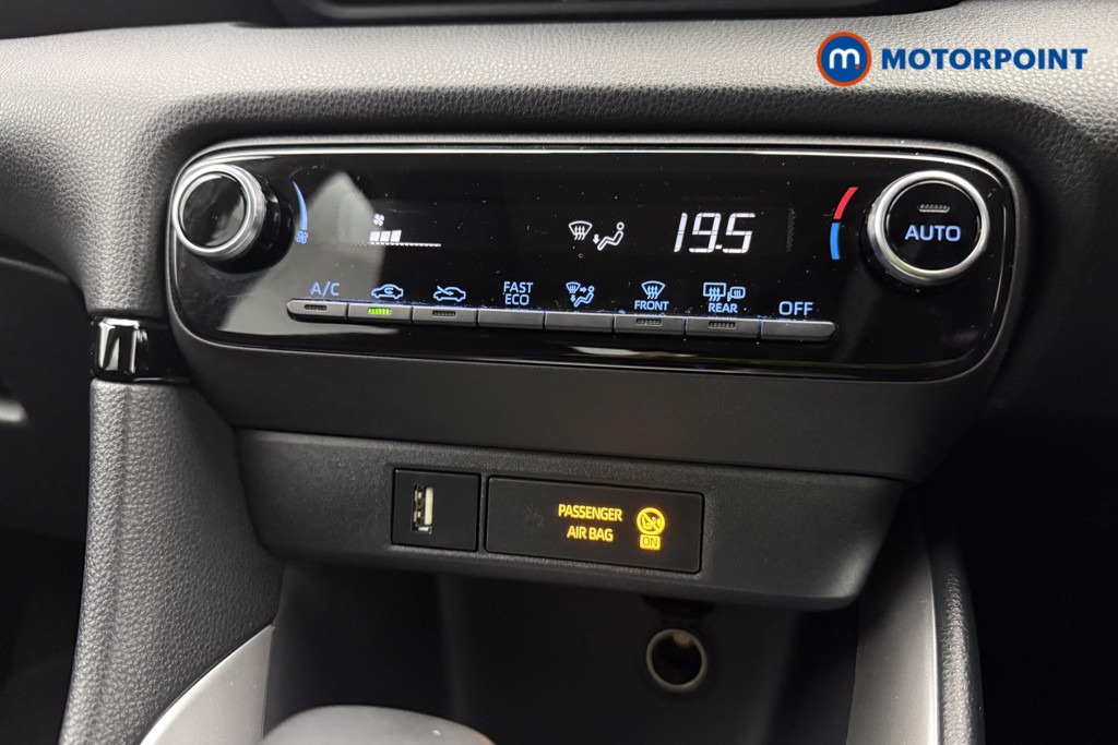 Used Toyota Yaris 2022 for sale - 76638320: Photo 23