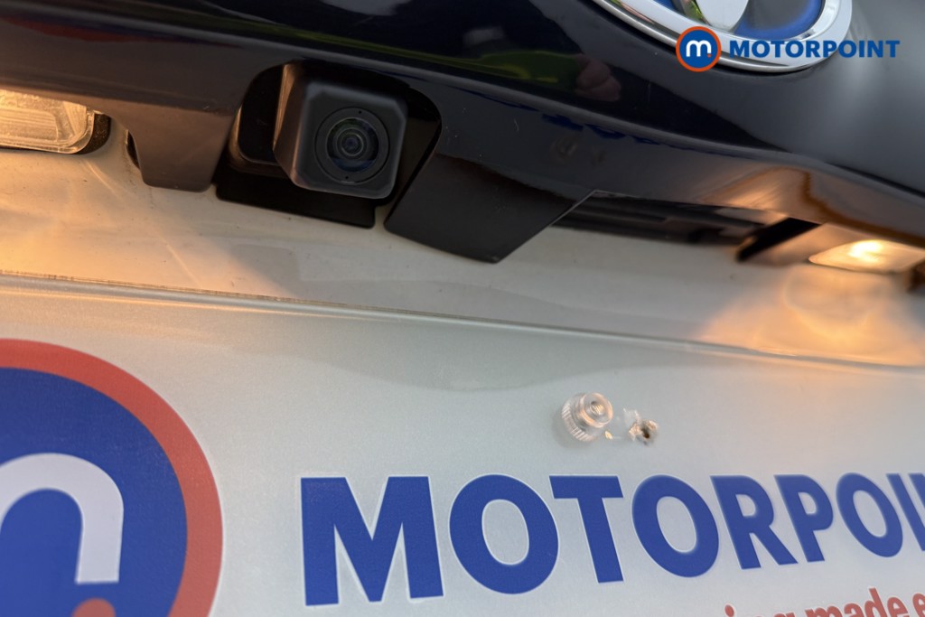 Used Toyota Yaris 2022 for sale - 76638320: Photo 33