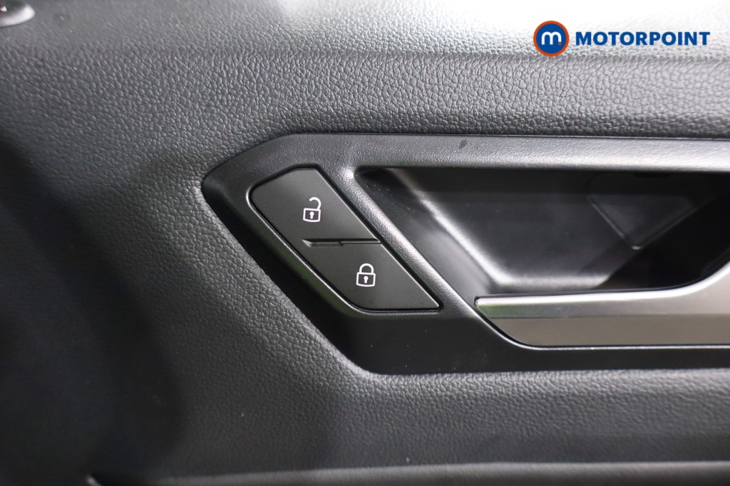 Used Volkswagen T-Roc 2025 for sale - 77407220: Photo 24