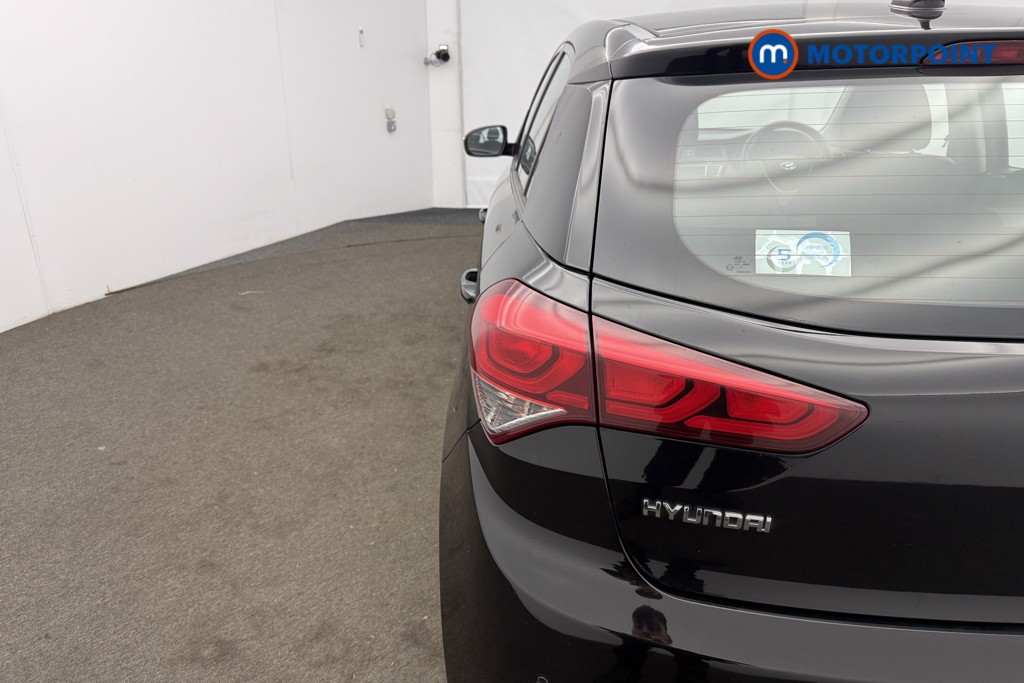 Used Hyundai i20 2016 for sale - 76594343: Photo 10