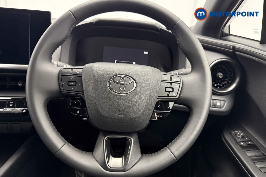 Used Toyota C-HR 2024 for sale - 76056327: Photo 12