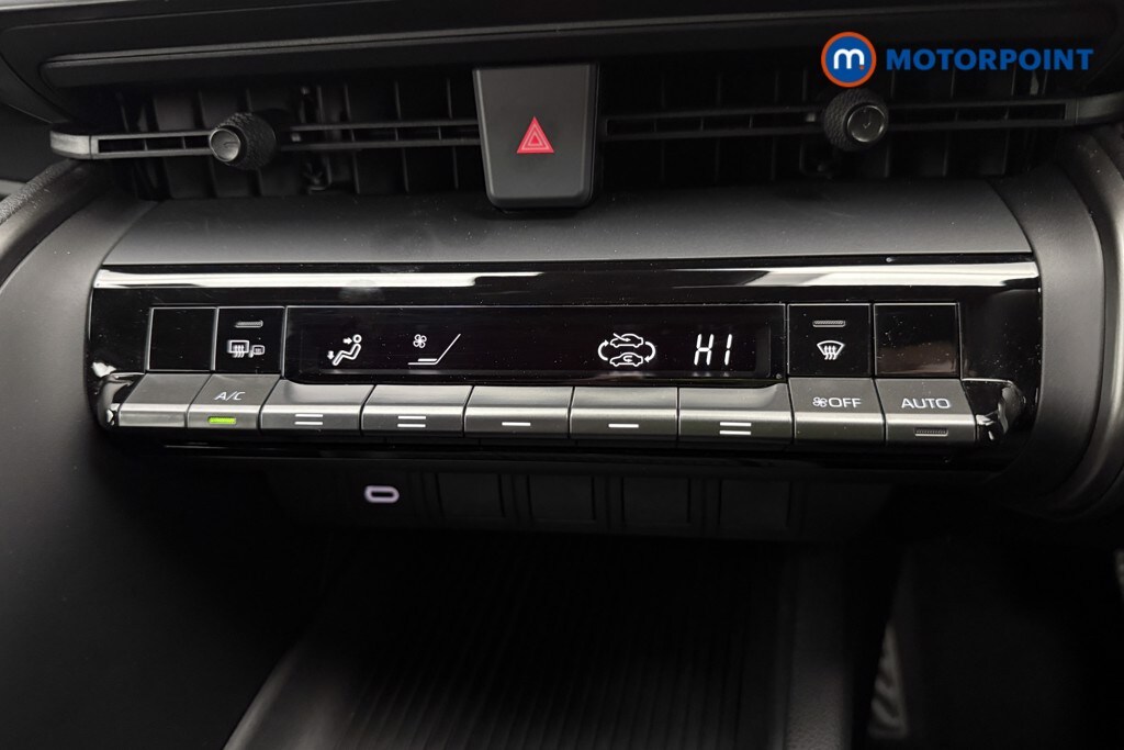 Used Toyota C-HR 2024 for sale - 76056327: Photo 23