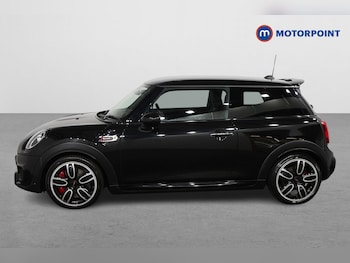 Used MINI Hatch 2019 for sale - 76519785: Photo