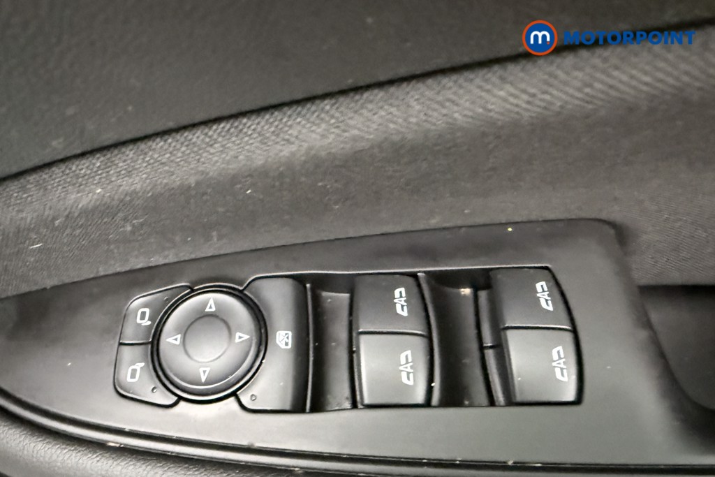 Used Vauxhall Insignia 2018 for sale - 77211210: Photo 26