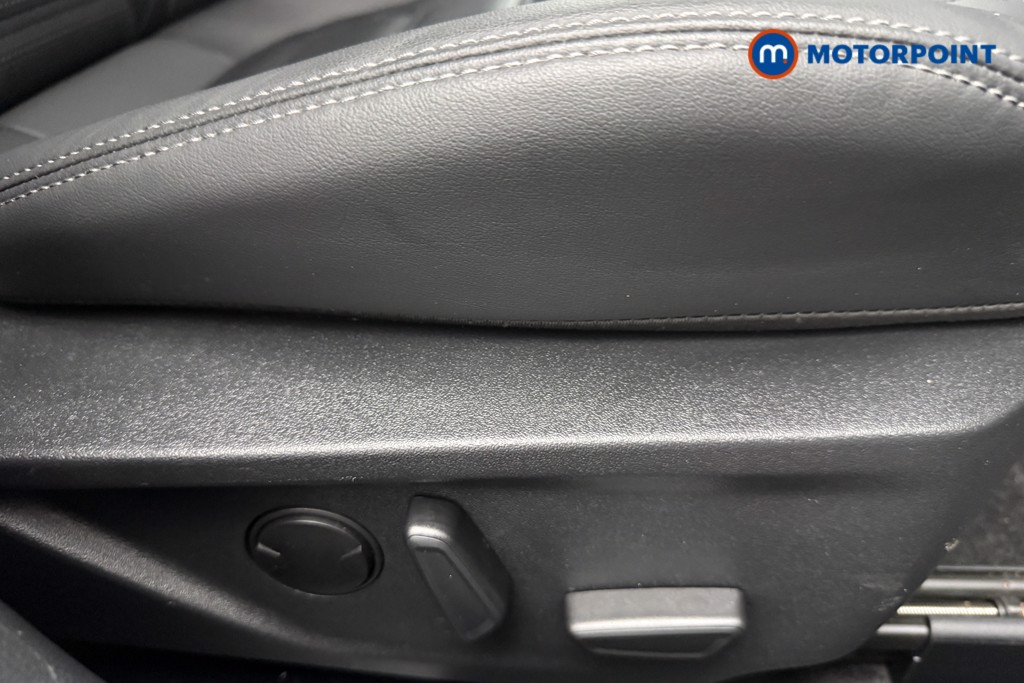 Used Ford Focus 2023 for sale - 76067899: Photo 26