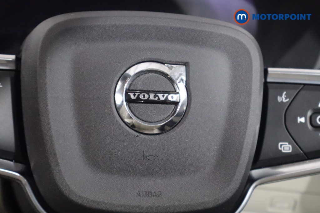 Used Volvo XC40 2022 for sale - 76519778: Photo 25