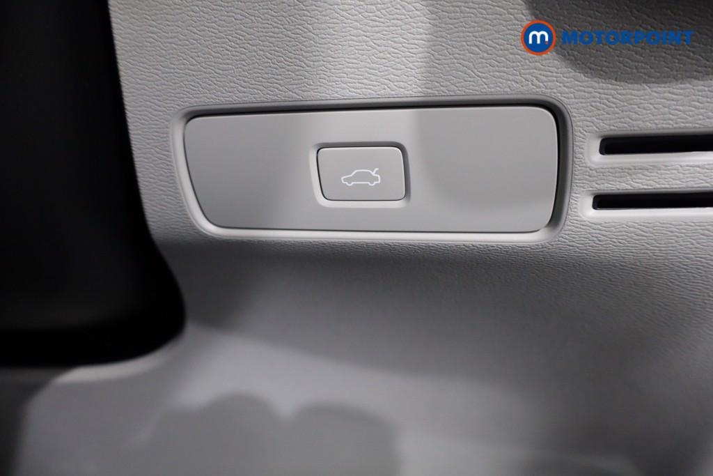 Used Volvo XC40 2022 for sale - 76519778: Photo 28