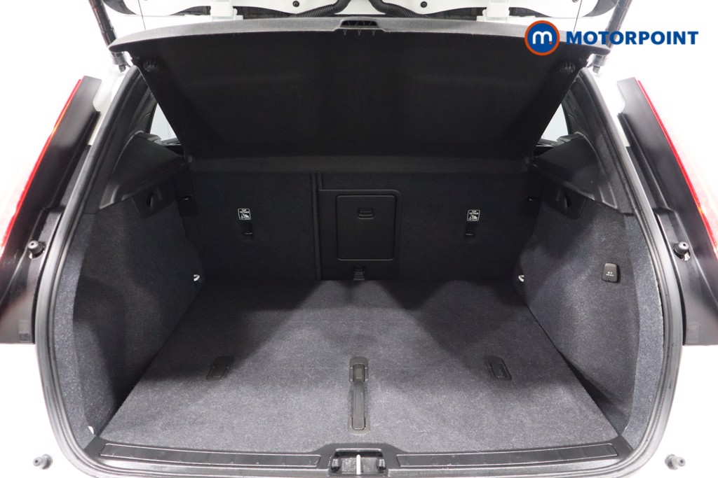 Used Volvo XC40 2022 for sale - 76519778: Photo 48