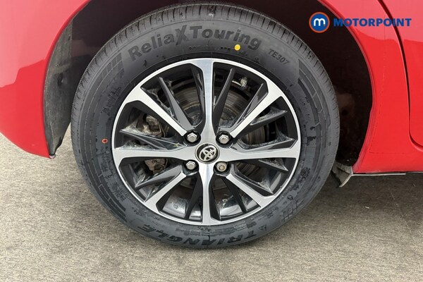 Used Toyota Yaris 2018 for sale - 75973155: Photo 43