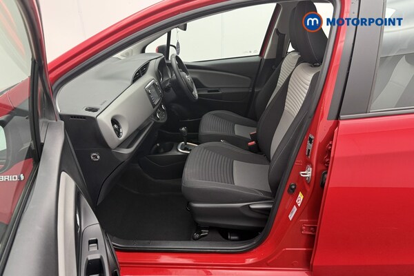 Used Toyota Yaris 2018 for sale - 75973155: Photo 9