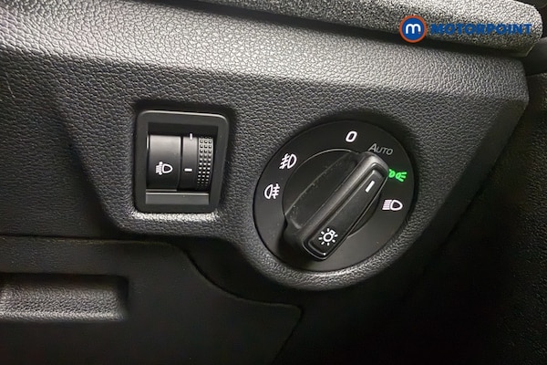 Used Skoda Kamiq 2025 for sale - 76162272: Photo 25