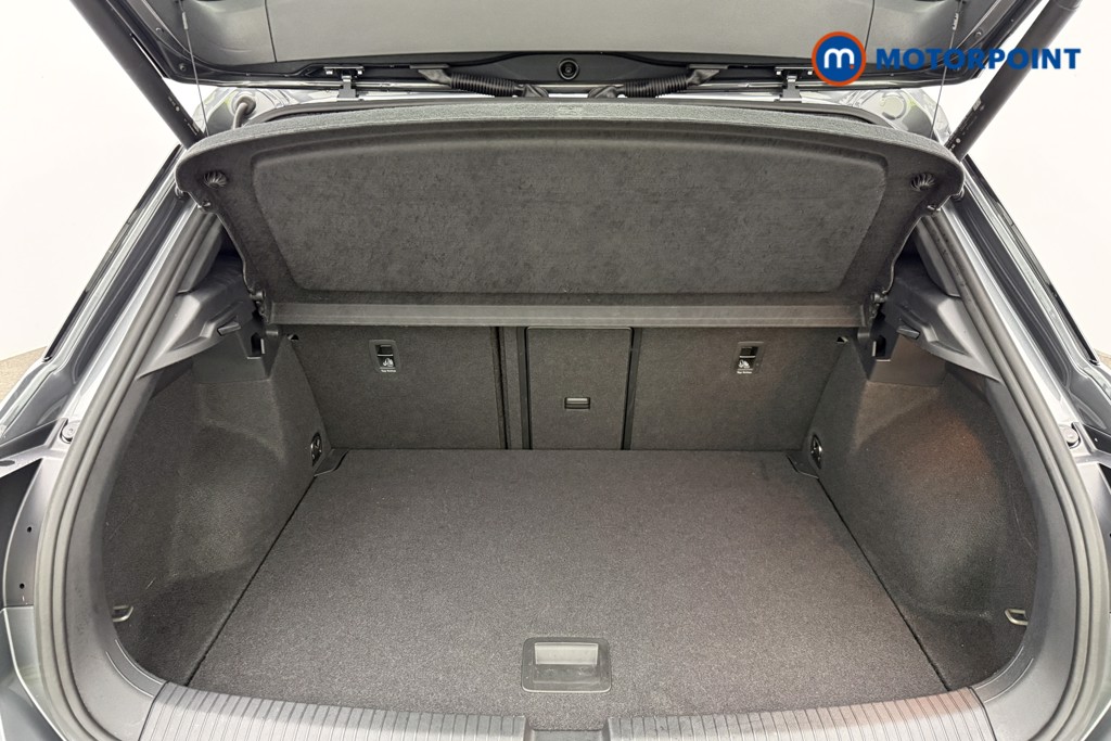 Used Volkswagen T-Roc 2021 for sale - 76114752: Photo 15