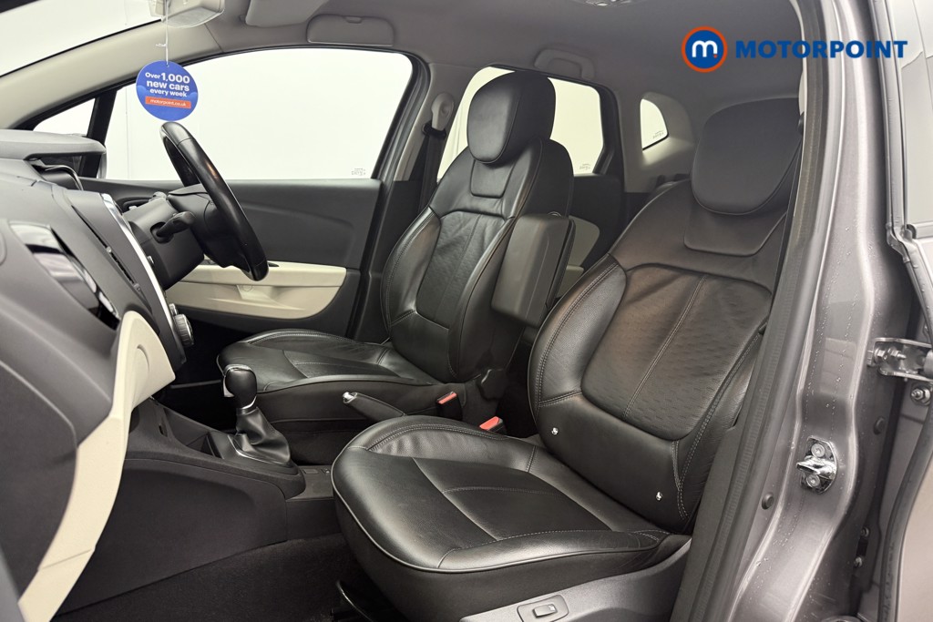 Used Renault Captur 2019 for sale - 76985107: Photo 23