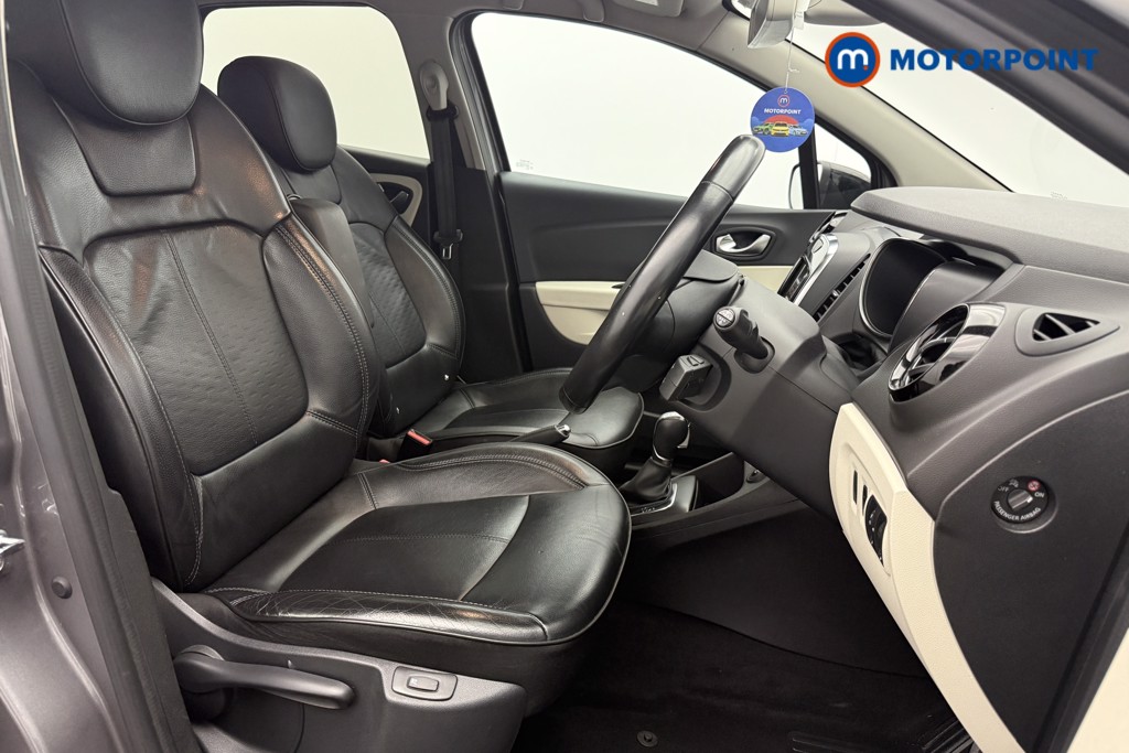 Used Renault Captur 2019 for sale - 76985107: Photo 28