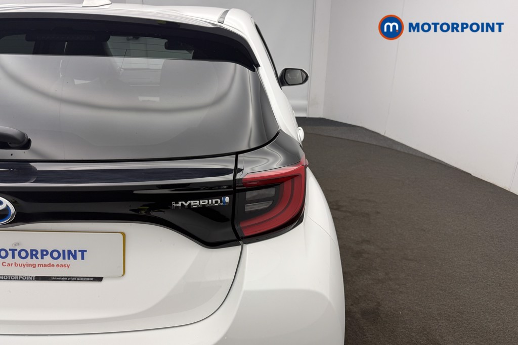 Used Toyota Yaris 2022 for sale - 76352794: Photo 16