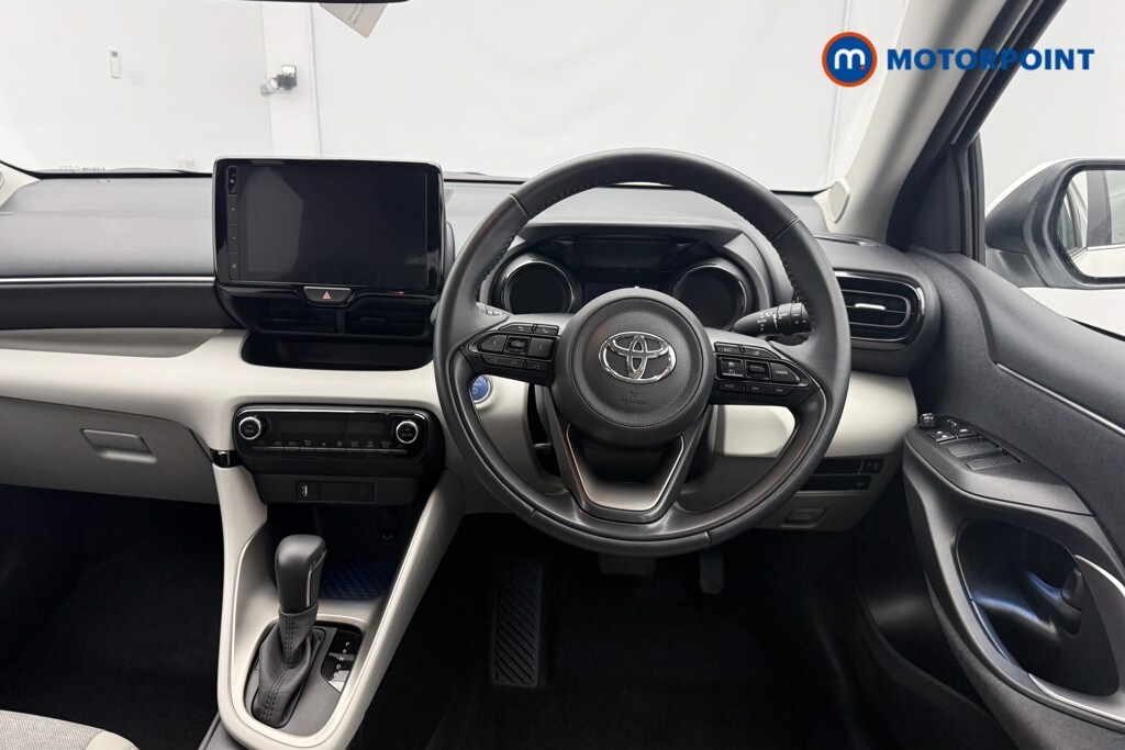 Used Toyota Yaris 2022 for sale - 76352794: Photo 20