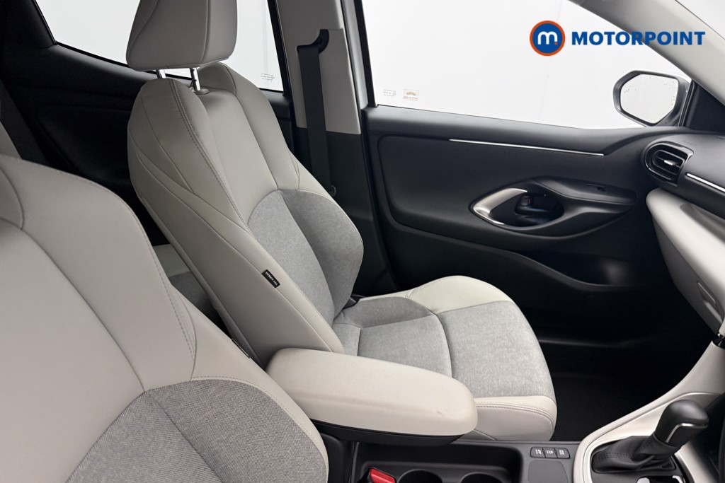 Used Toyota Yaris 2022 for sale - 76352794: Photo 22