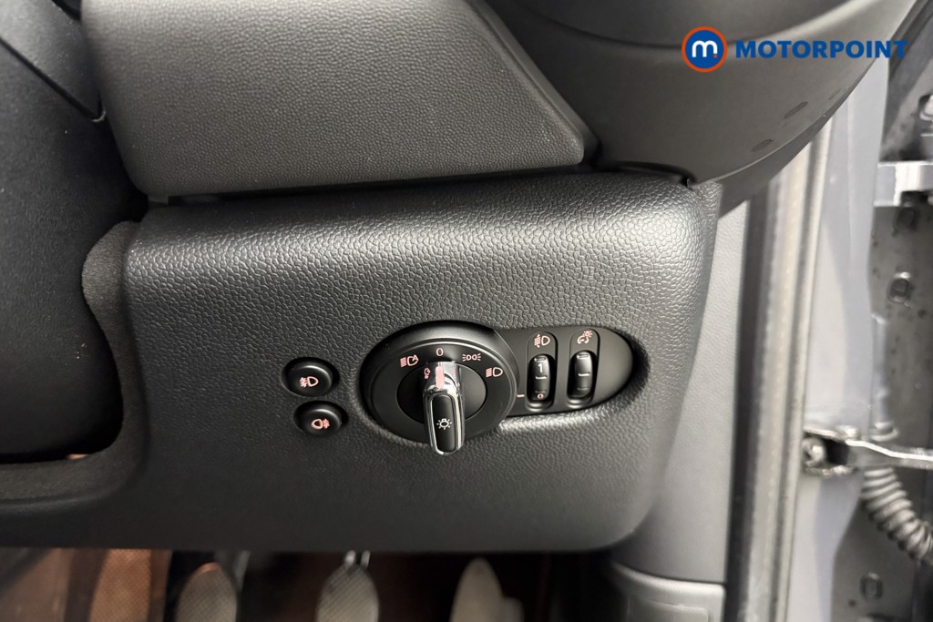 Used MINI Hatch 2018 for sale - 77312816: Photo 20