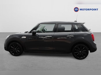Used MINI Hatch 2018 for sale - 77312816: Photo