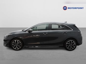 Used Kia Ceed 2025 for sale - 79165875: Photo