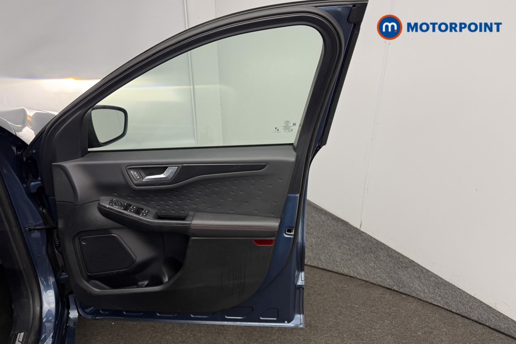 Used Ford Kuga 2021 for sale - 77180205: Photo 30