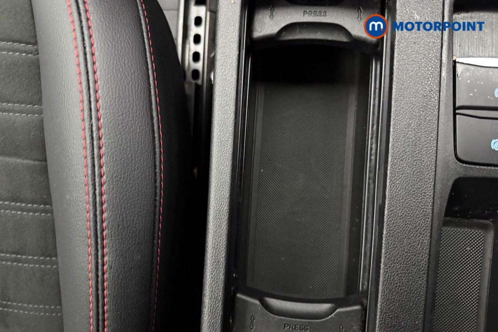 Used Ford Kuga 2021 for sale - 77180205: Photo 35