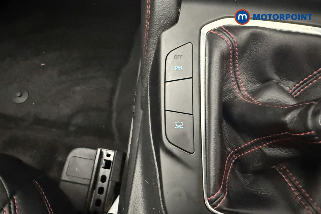 Used Ford Kuga 2021 for sale - 77180205: Photo 38