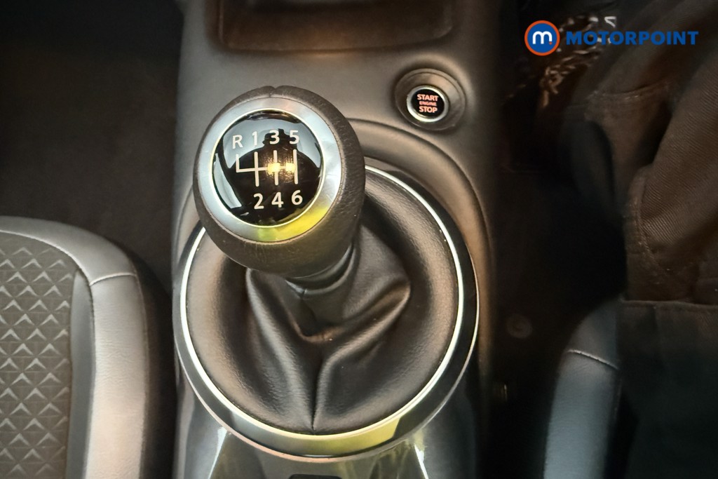 Used Nissan Juke 2024 for sale - 77013800: Photo 30