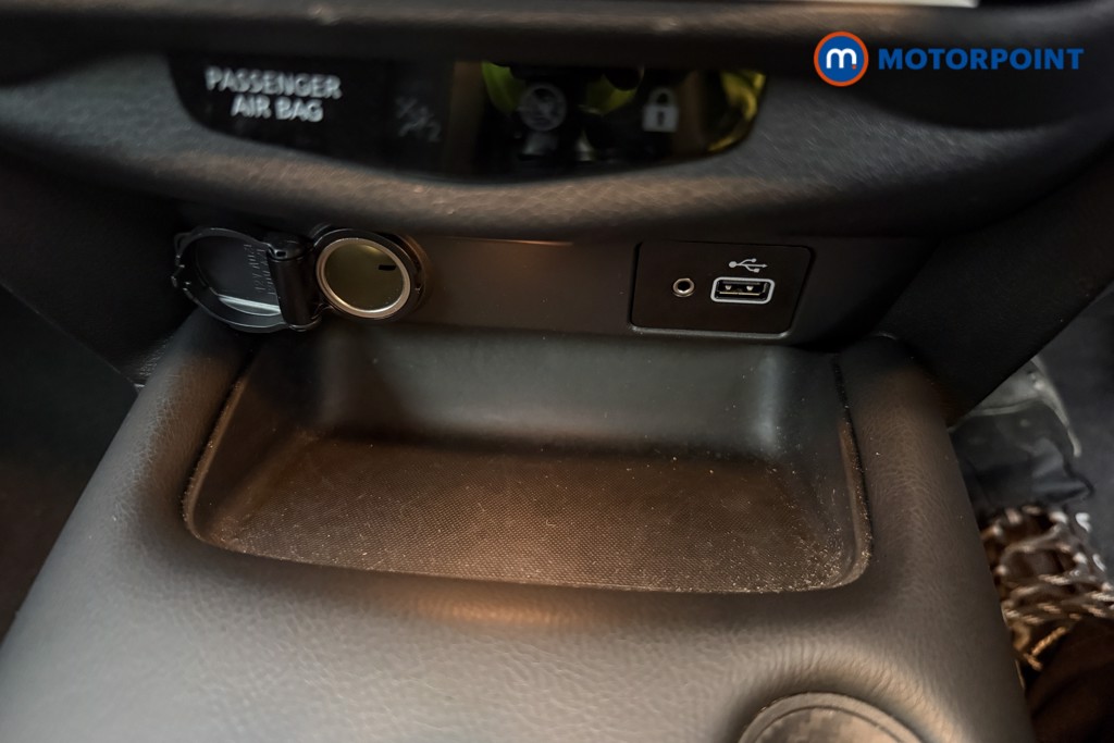 Used Nissan Juke 2024 for sale - 77013800: Photo 32