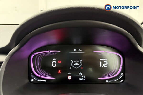 Used Kia Stonic 2024 for sale - 75752414: Photo 11