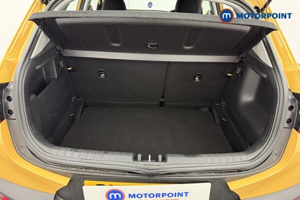 Used Kia Stonic 2024 for sale - 75752414: Photo 35
