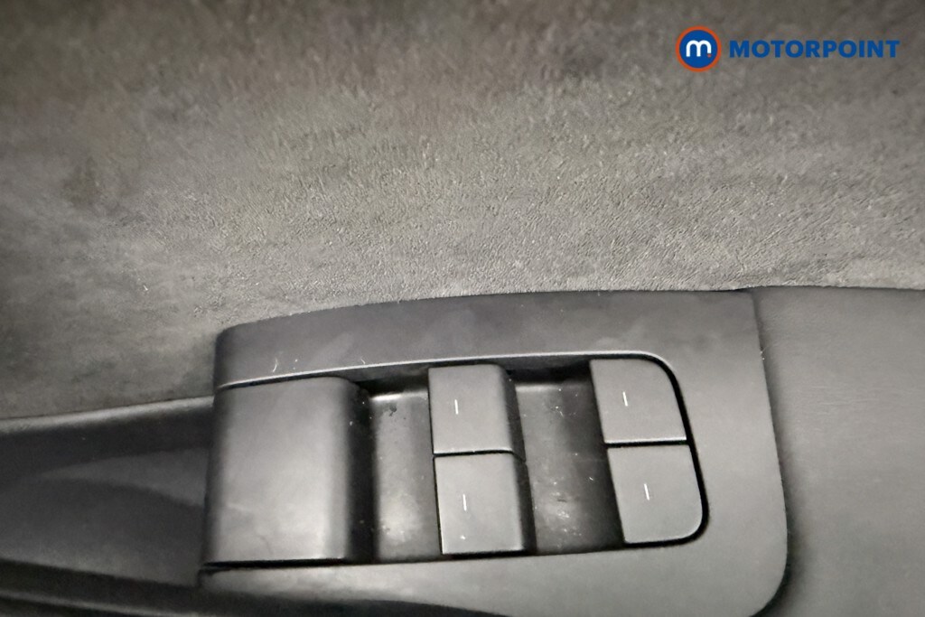 Used Tesla Model 3 2021 for sale - 77903922: Photo 27