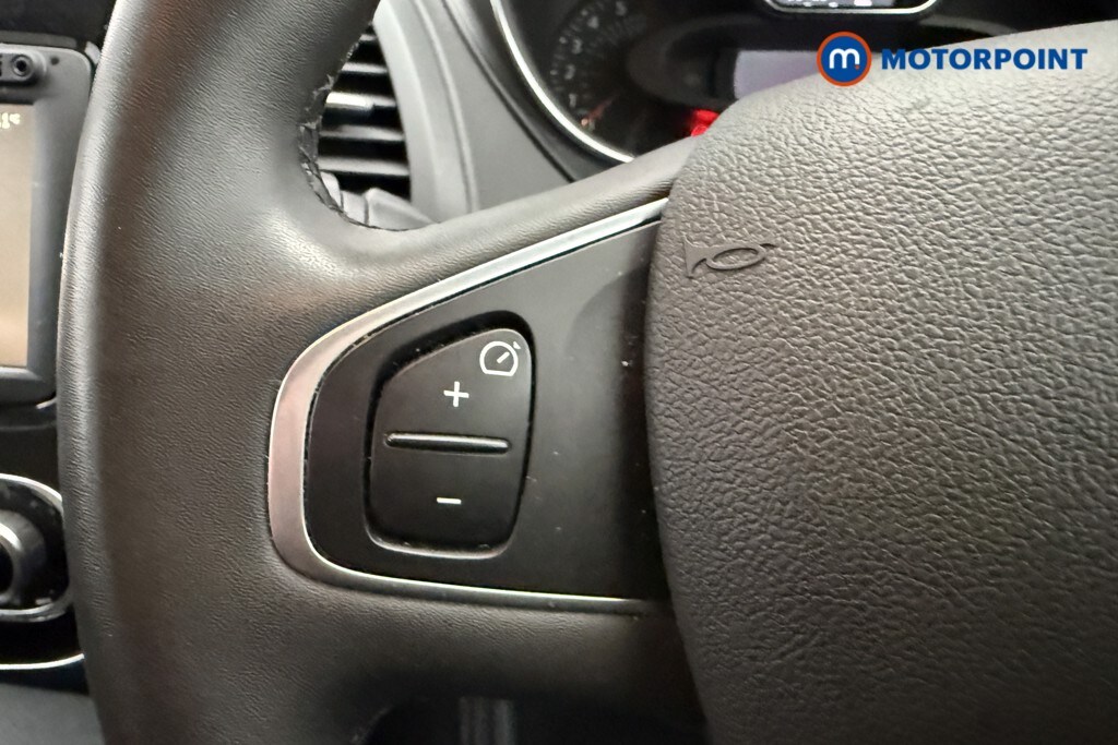 Used Renault Captur for sale - 77846020: Photo 21