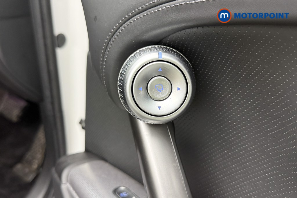 Used Genesis GV60 2024 for sale - 77262323: Photo 46