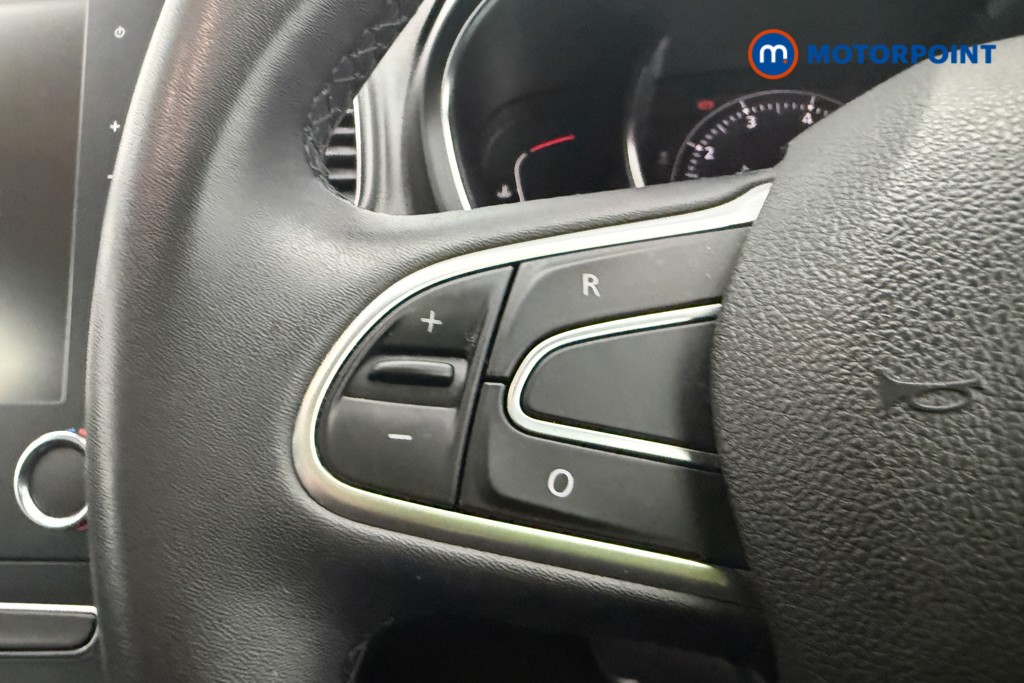 Used Renault Grand Scenic 2019 for sale - 76685189: Photo 22