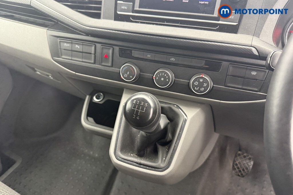 Used Volkswagen Transporter 2024 for sale - 76319899: Photo 12