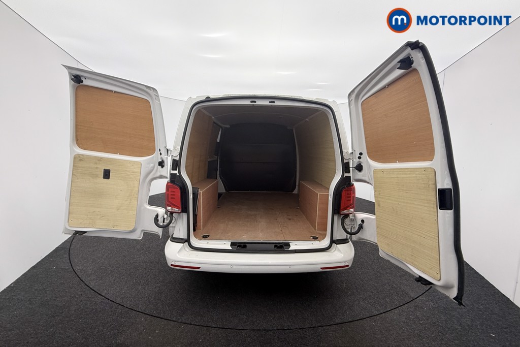 Used Volkswagen Transporter 2024 for sale - 76319899: Photo 29