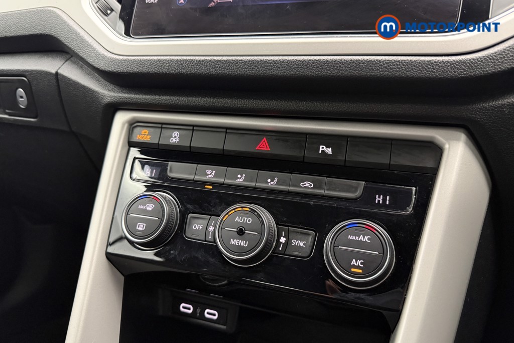 Used Volkswagen T-Roc 2021 for sale - 77570815: Photo 22