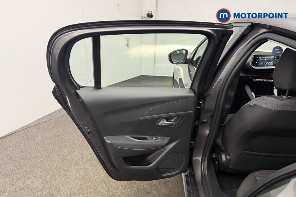 Used Peugeot 208 2021 for sale - 76892552: Photo 15