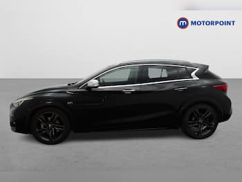 Used Infiniti Q30 2018 for sale - 79665322: Photo